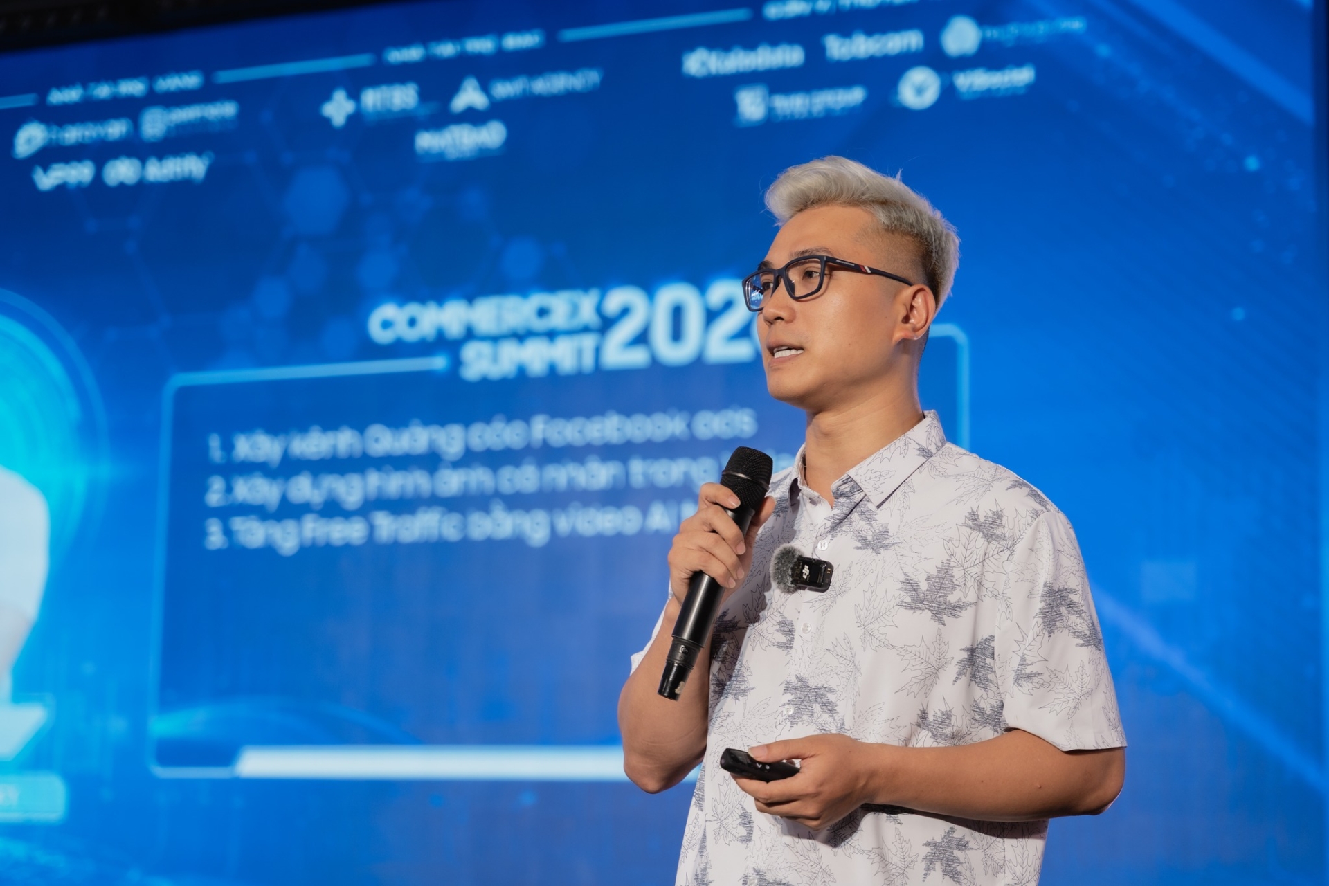 SỰ KIỆN COMMERCEX SUMMIT 2026 - ĐỘT PH&Aacute; DOANH THU TỪ AI & AFFILIATE 